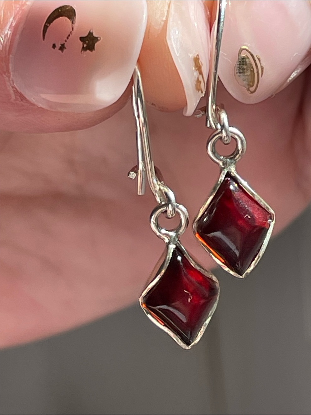 Sterling Silver Garnet-Red Drop Earrings